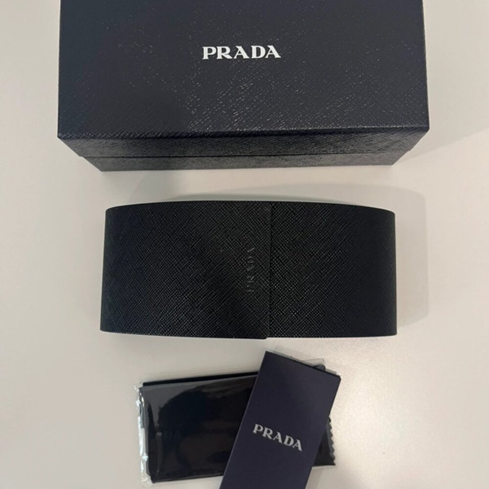Prada Sunglasses - Picture 5 of 6